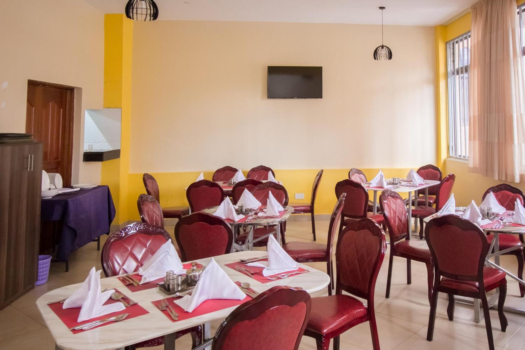 Paleo Hotel And Spa Thika Kültér fotó