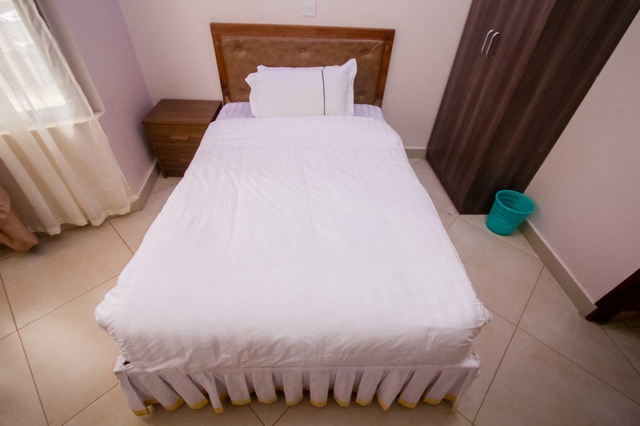 Paleo Hotel And Spa Thika Kültér fotó