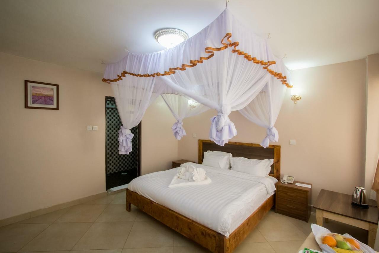 Paleo Hotel And Spa Thika Kültér fotó